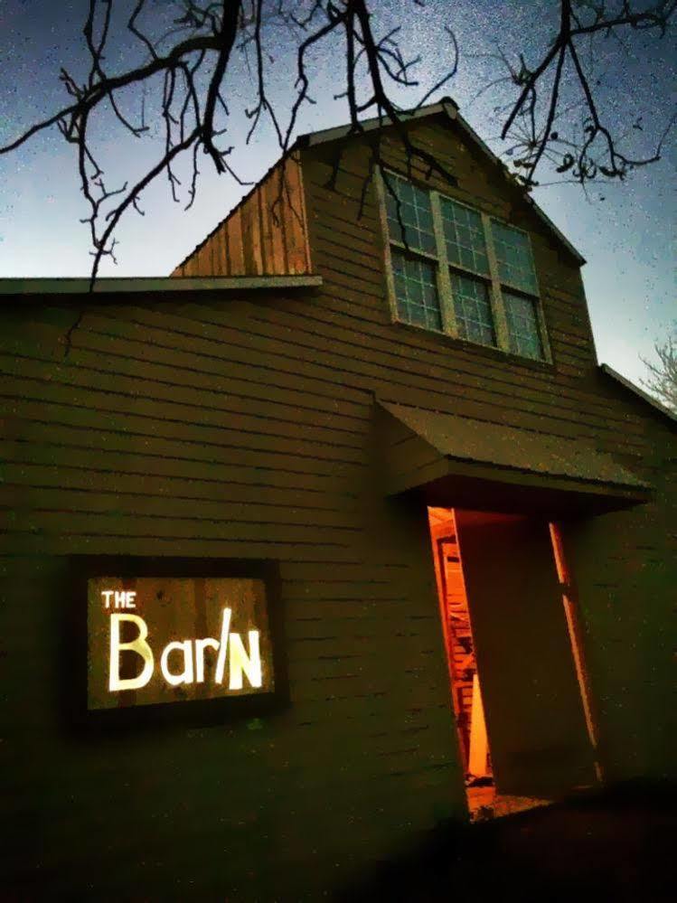Netherfield Natural Farm Fontana Exterior foto
